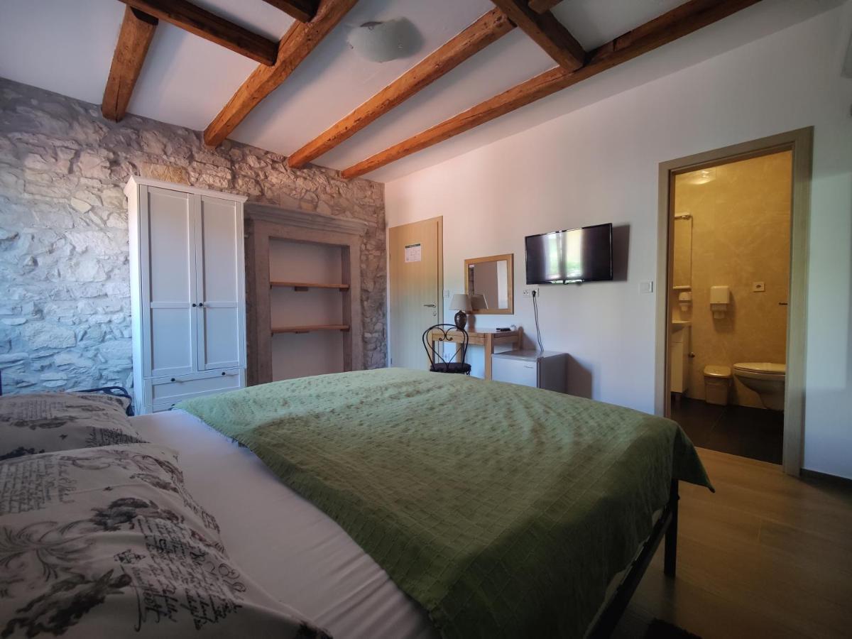 Boutique Hotel Castello Gulich Пореч Экстерьер фото